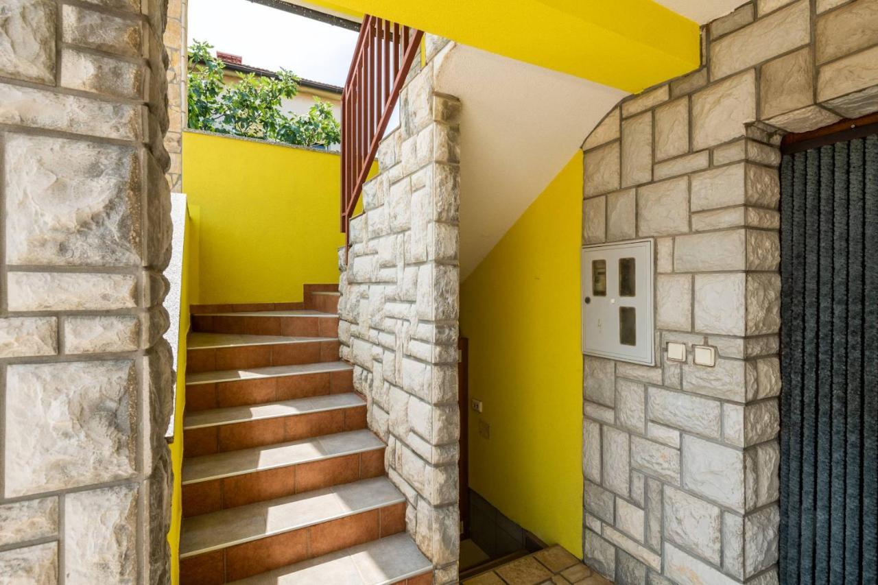 House Sunce Pola