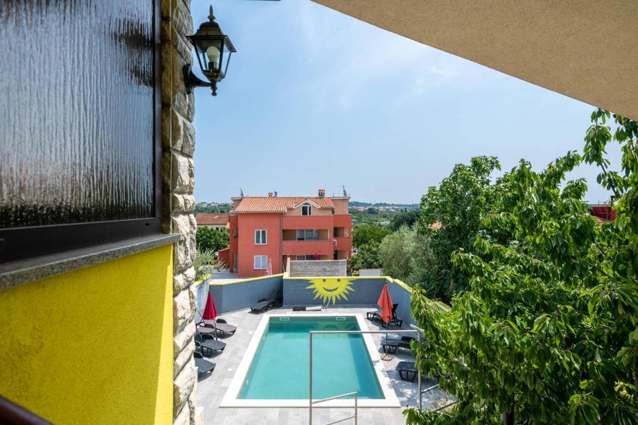 House Sunce Pola